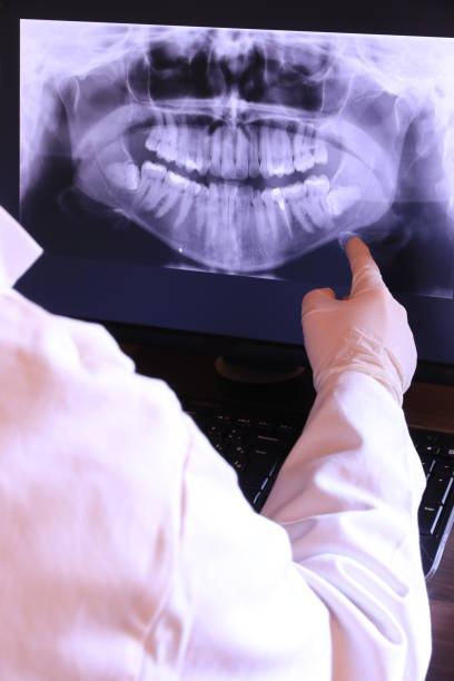 Best 24-Hour Emergency Dentist in Bannockburn, IL