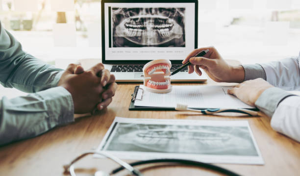 Best Emergency Dental Care for Broken or Chipped Teeth in Bannockburn, IL
