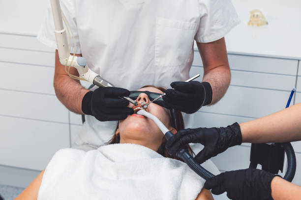 Best Cosmetic Emergency Dentistry in Bannockburn, IL
