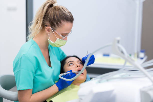 Best Emergency Treatment for Dental Infections or Abscesses in Bannockburn, IL